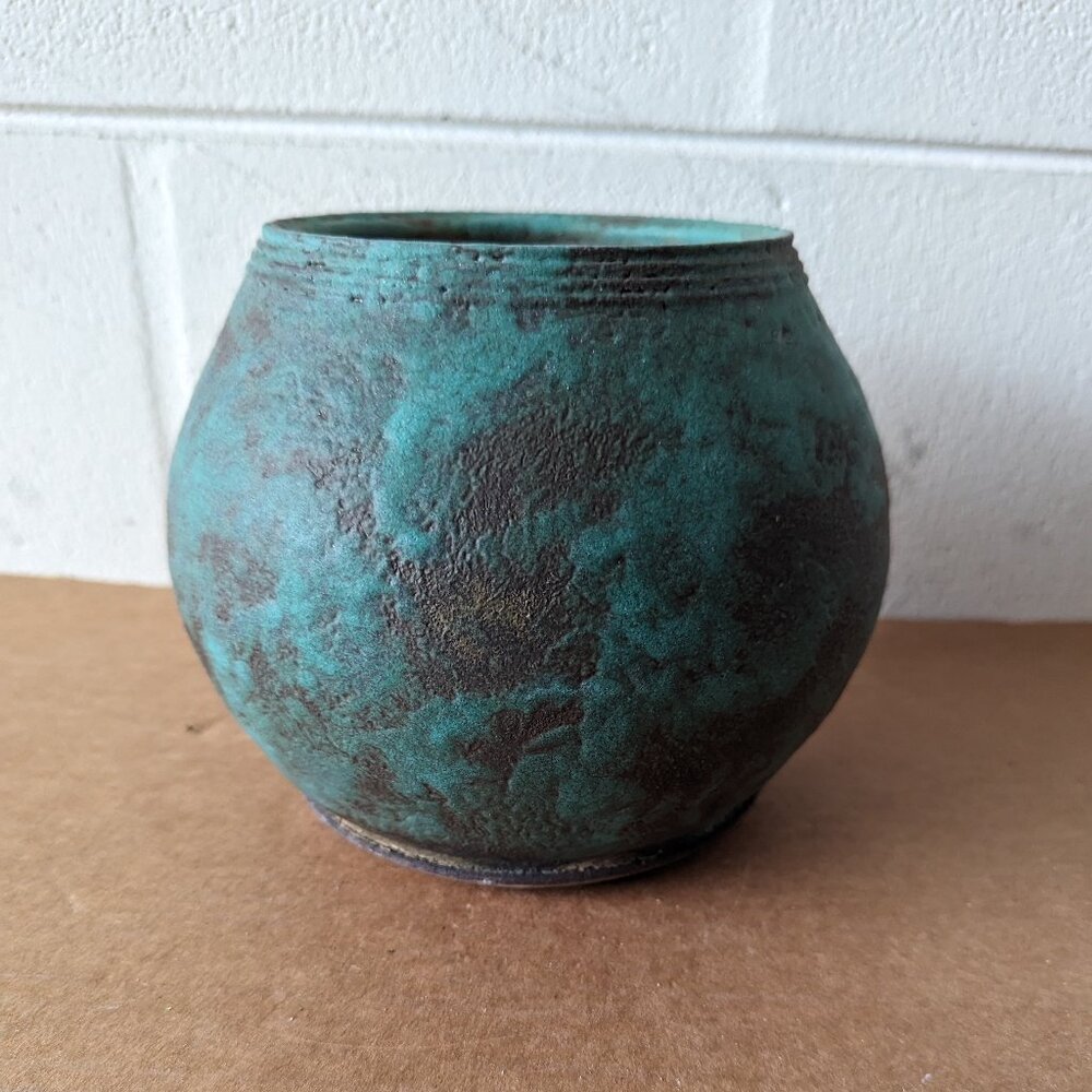 Potter John Studio Pottery Stoneware Texture Planter Signed